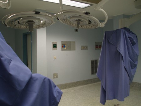 Fibre spalmate per rivestimenti murali con saldature a freddo per ambienti asettici